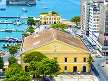 Pelas ruas de Recife e Olinda